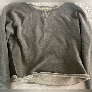 grey cropped crew